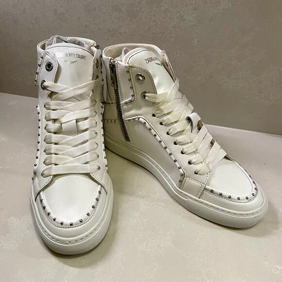 NEW Women's ZV1747 High Flash Studded Trim High Top Sneakers 6.5 - Picture 2 of 11